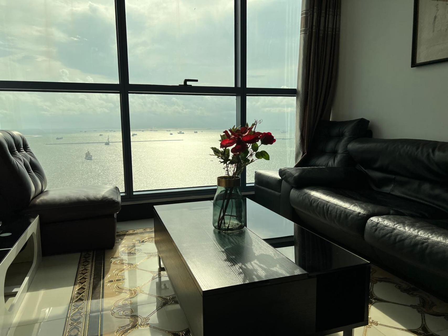Sunset House Roxas Bay Apartment Manila Exterior photo